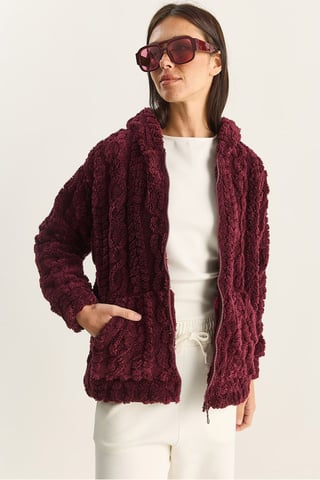 Häkelstrick-Cardigan mit Kapuze und Reißverschluss