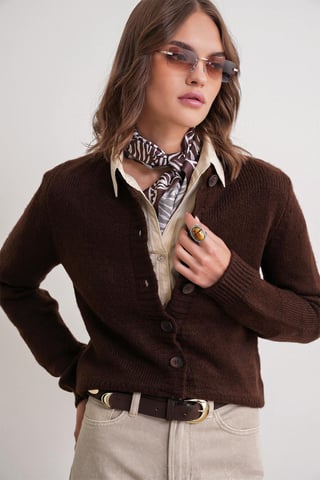 Rippstrick-Button-Cardigan