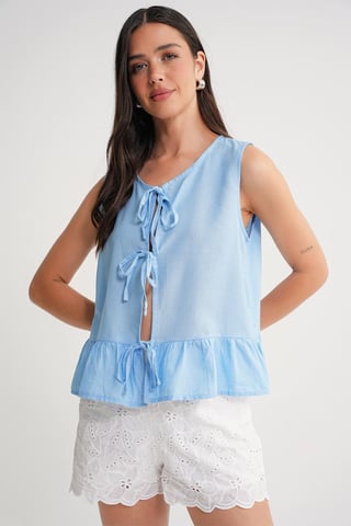 Rüschen-Bluse mit Krawattenverschluss