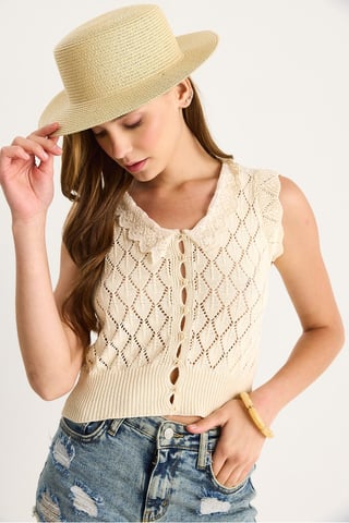 Strickbluse mit V-Ausschnitt und Knopfverschluss