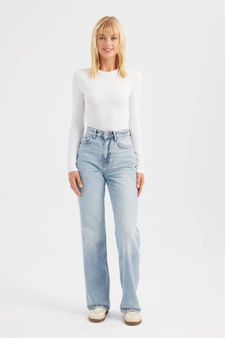 Scoop Neck Basics Top