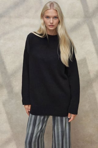 Dicker Strick-Pullover mit Rundhalsausschnitt