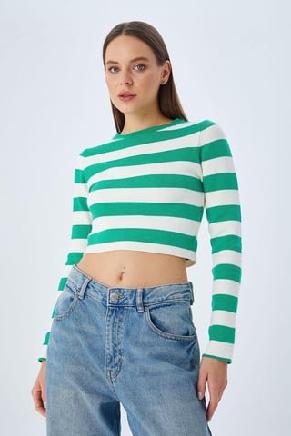 Gestreifter Strickpullover