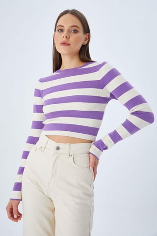 Gestreifter Strickpullover