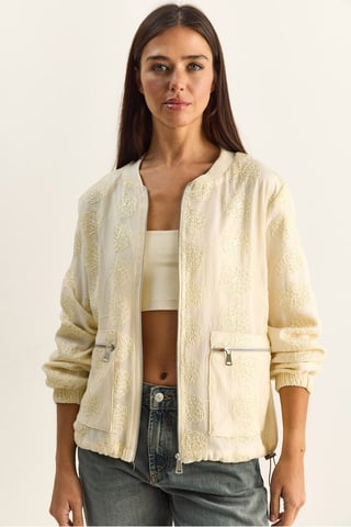Blumengestickte Bomberjacke