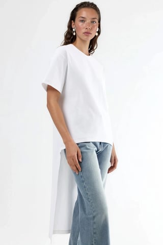 Busem Oversize-Tunika mit Rundhals und Seitenschlitz - Weiß