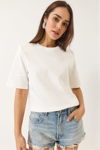 Gepolstertes Rundhals-T-Shirt