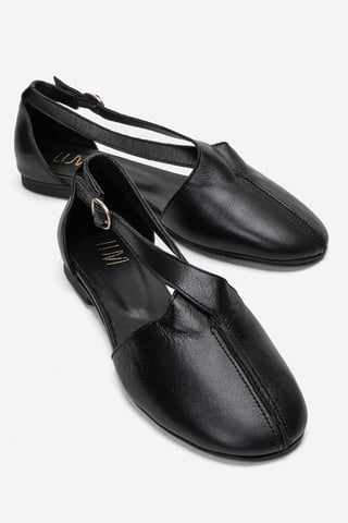 Fable Leder Ballerina mit Seitlichem Ausschnitt