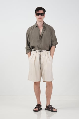 Hochtaillierte weit geschnittene Tencel Shorts