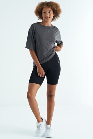 Übergroßes Rundhals-T-Shirt