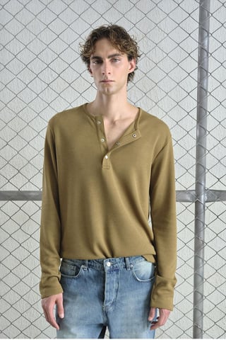 Komfort Fit Langarm Button-Down T-Shirt