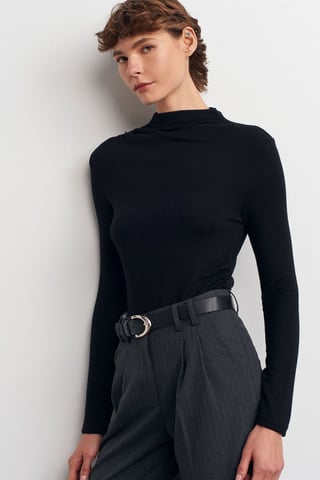 Rippstruktur Slim-Fit Halbstehkragenbluse