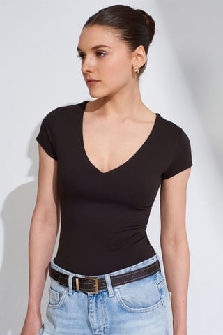 Schmale Passform V-Ausschnitt Strickbluse