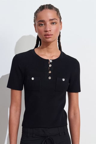 Rippstrick-Bluse mit Knopfdetails