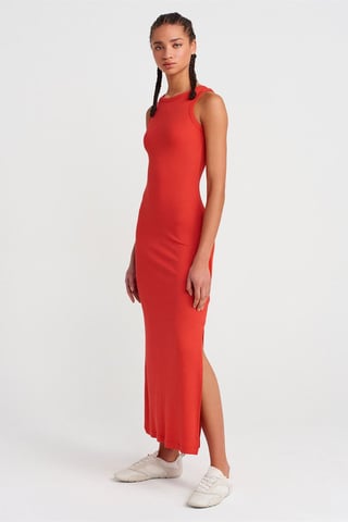 Ärmelloses Bodycon-Midi-Kleid mit Schlitz