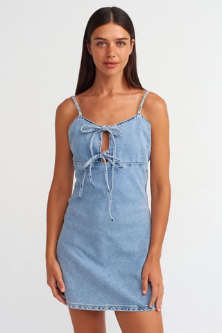 Dilvin Baumwoll-Jeans-Minikleid im A-Linien-Stil mit Cut-out - Hellblau