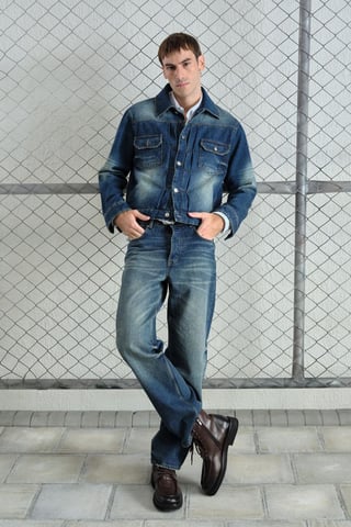 Denimknopfjacke mit Tasche