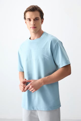 Übergroßes Rundhals-T-Shirt