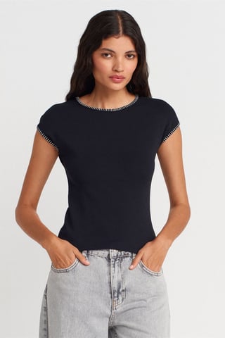 Slim Fit Baumwoll-Jersey Rundhalsausschnitt T-Shirt