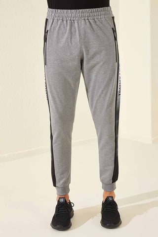Herren Sweatpants zum Hineinschlüpfen mit Textdruck