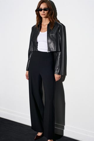 Hoch taillierte weite Crepe-Hosen