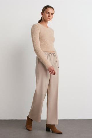 Hose aus Krepp mit weitem Bein