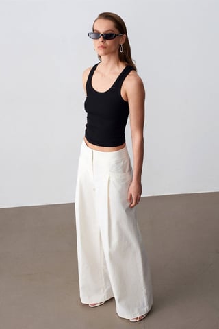 Hochbundweitgeschnittene Faltenhose für Damen