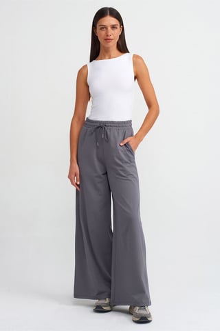 Strukturierte Baumwoll-Hosen mit weitem Bein