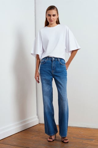 Hochtaillierte weite Denim-Jeans