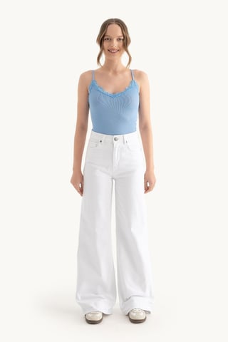 V-Ausschnitt Crop Top mit Spitzendetail