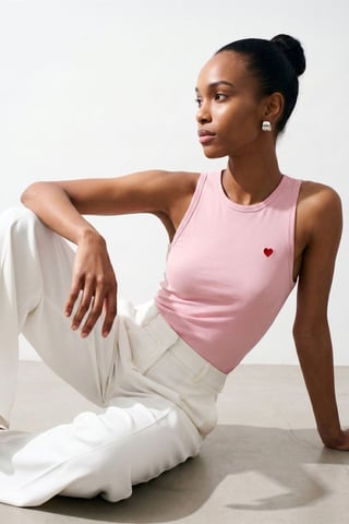 Bestickte ärmellose Slim-Fit-Jersey-Bluse