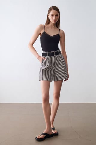 Slim-Fit Ärmellose V-Ausschnitt Cami-Bluse