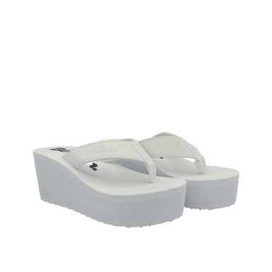 Bench Vacay Women's White Flip Flops