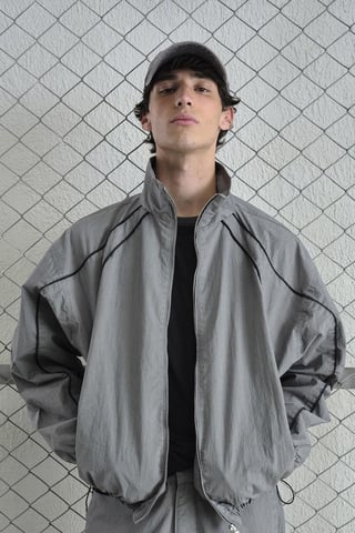 Kontrastbindungs-Detailjacke