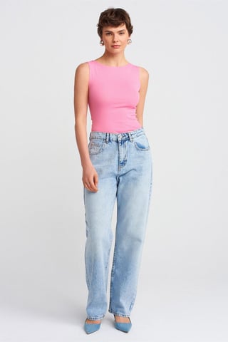 Hochtaillierte Straight-Leg Mom Jeans
