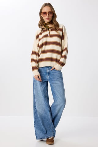 Gestreifter Pullover mit Polokragen