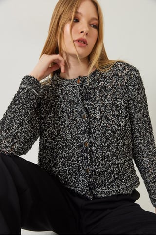 Strukturierter Kurz-Cardigan mit Knopfverschluss