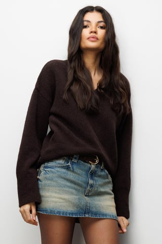 V-Ausschnitt Langarmpullover