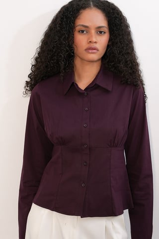 Tailliertes Popeline-Button-Up Kurzhemd