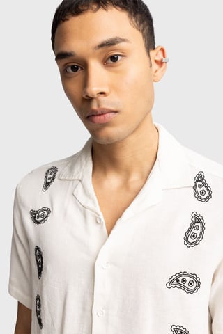 Herren Baumwollgesticktes Popeline Kurzarmhemd
