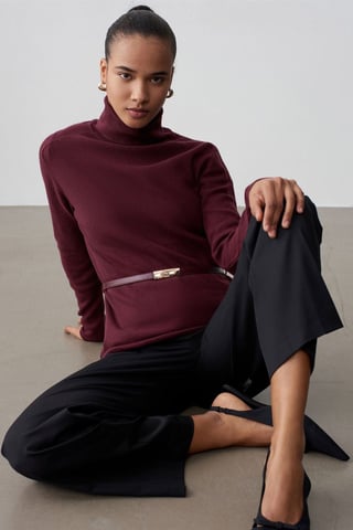 Damen Strickpullover mit Gürtel und Stehkragen