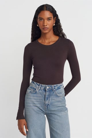 Rippstrick Rundhals Slim Fit Pullover