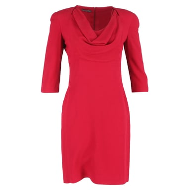 Alexander McQueen 3/4-Ärmel-Kleid mit Wasserfallausschnitt, knielang, aus roter Wolle