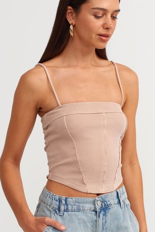Geripptes quadratisches Crop-Top