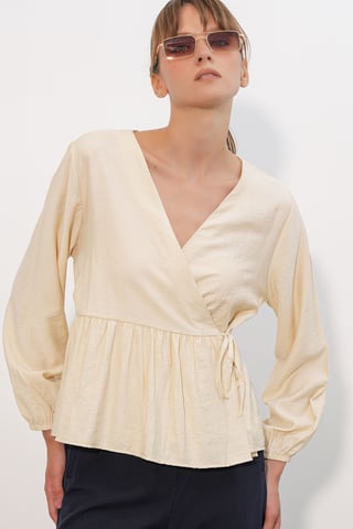 V-Ausschnitt Bluse mit Bindedetail aus Crepe