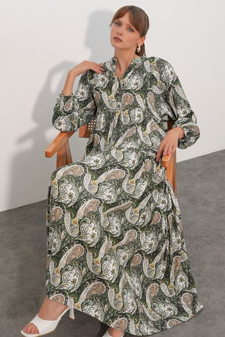 Gemustertes V-Ausschnitt Maxikleid