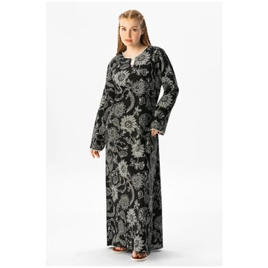 Langärmliges Sommerkleid in Übergröße aus bedrucktem Şile-Stoff mit Platanenmuster, Schwarz, Syh