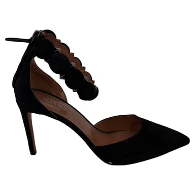 Alaïa Bombe 90 Sandalen aus schwarzem Wildleder