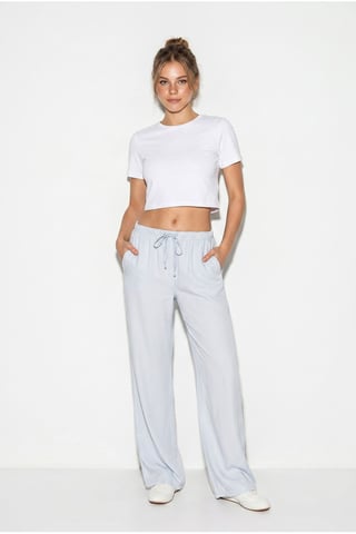 Hose aus Lyocell mit weitem Bein