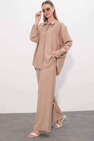 Strukturiertes Button-Down Langarmhemd